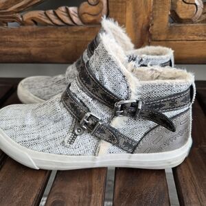 Blowfish Gray Tweed Faux-Fur Lined Ankle Sneakers